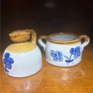 Vintage Gordon Canadian Pottery Cream and Sugar Set